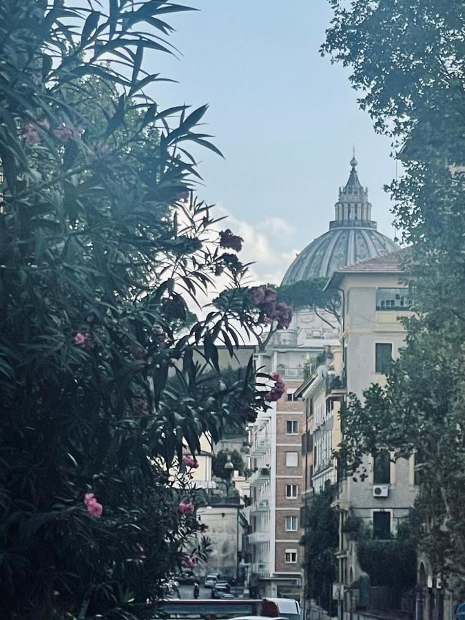 A Due Passi Da San Pietro Apartment Rome Luaran gambar